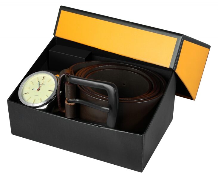 Excellanc gift set with men's watch and genuine leather belt